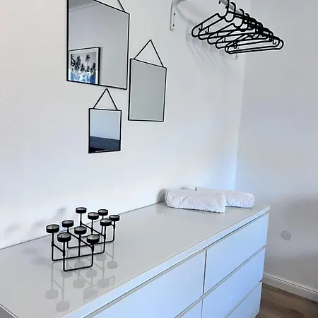 Moderne, Helle Mit Terasse 15min Bis Ob Centro, Klimaanlage * Dinslaken