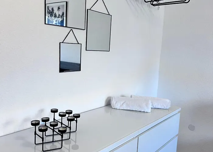 Moderne, Helle Mit Terasse 15min Bis Ob Centro, Klimaanlage * Dinslaken