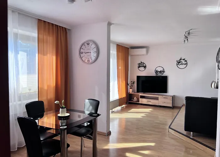 Moderne, Helle Mit Terasse 15min Bis Ob Centro, Klimaanlage *